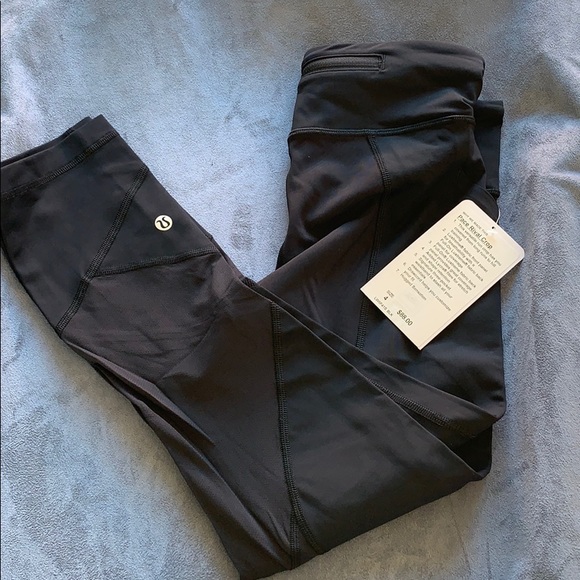 lululemon athletica Pants - Lululemon pace rival crop